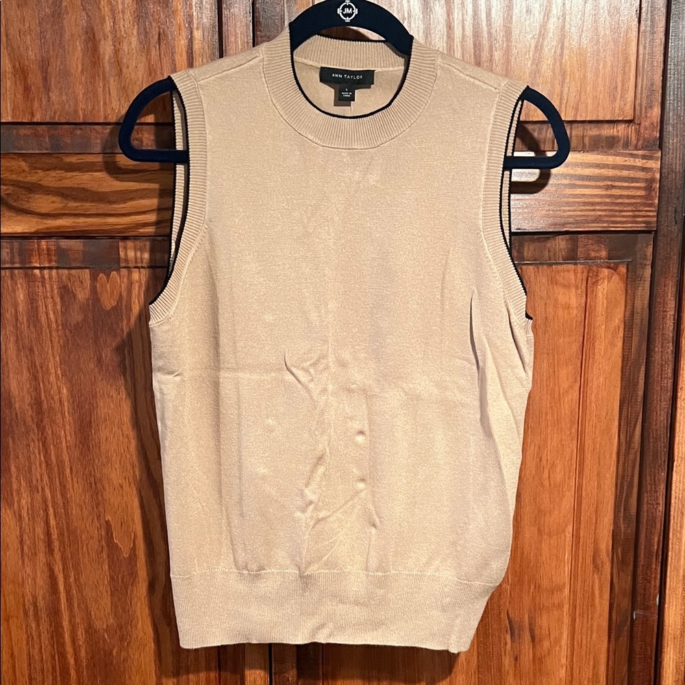 NWT Ann Taylor Tan Sleeveless Knit Top